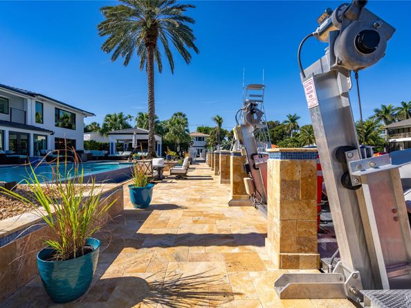 2817 NE 26th Ct, Fort Lauderdale FL 33306