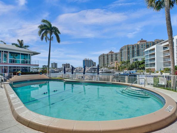 1124 Seminole Dr 3A, Fort Lauderdale FL 33304