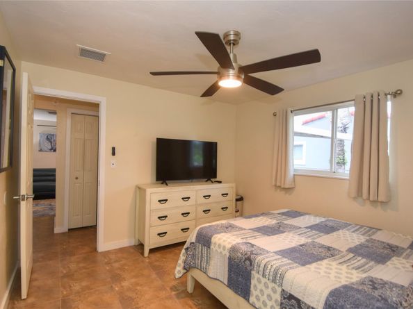 981 SW 32nd St, Fort Lauderdale FL 33315