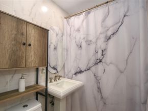 981 SW 32nd St, Fort Lauderdale FL 33315