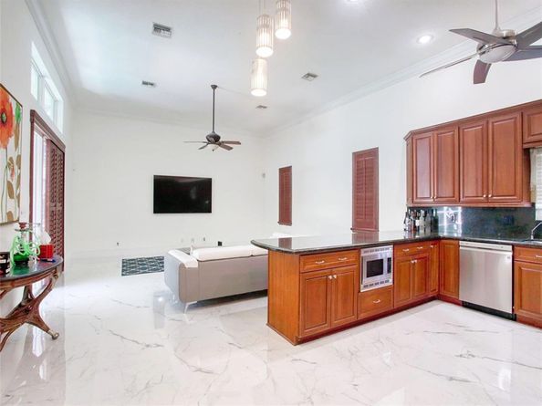 12737 NW 18th Pl, Coral Springs FL 33071