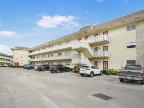 4321 NW 16th St 204, Lauderhill FL 33313
