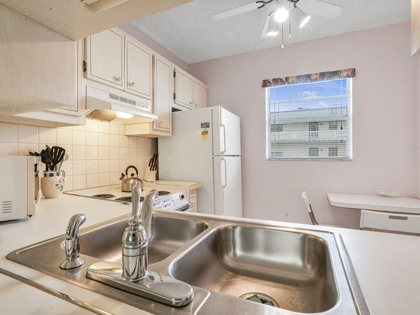 4321 NW 16th St 204, Lauderhill FL 33313