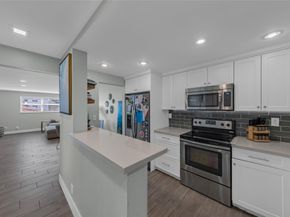 611 NE 14th Ave 306, Fort Lauderdale FL 33304