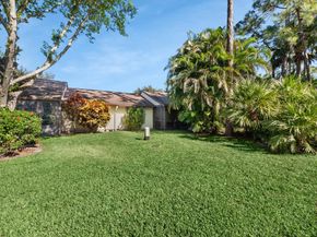 193 Mastic Tree Court, Royal Palm Beach FL 33411
