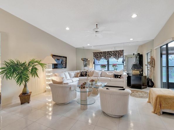 6344 Kings Gate Circle, Delray Beach FL 33484