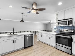 2300 SW 21st Way, Boynton Beach FL 33426