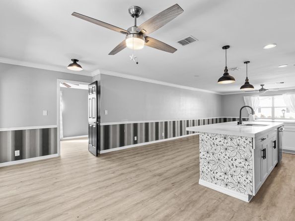 2300 SW 21st Way, Boynton Beach FL 33426