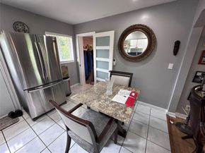 824 NE 17th Ct, Fort Lauderdale FL 33305