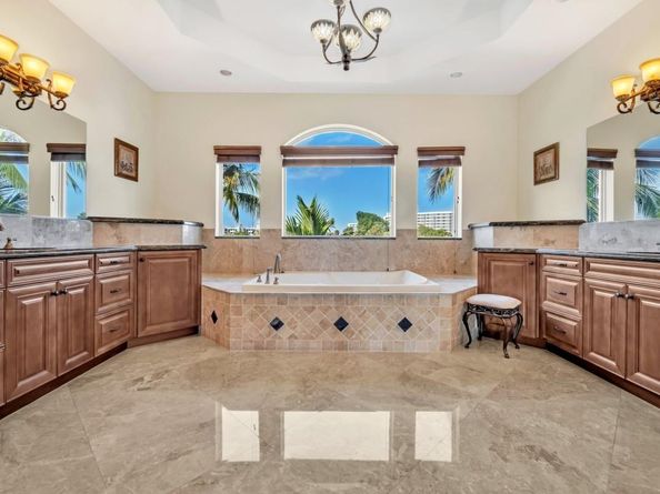 1261 NE 27th Way, Pompano Beach FL 33062