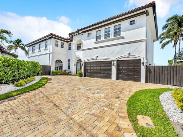 1261 NE 27th Way, Pompano Beach FL 33062