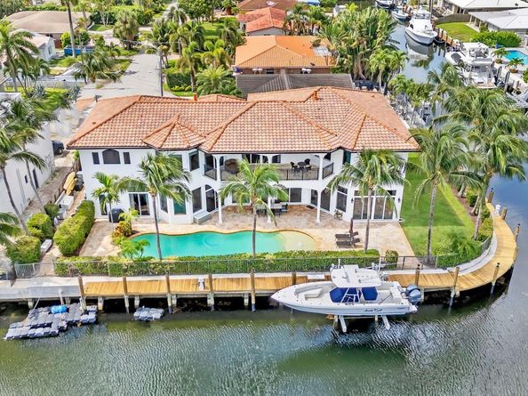 1261 NE 27th Way, Pompano Beach FL 33062