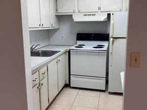 251 Dorchester K, West Palm Beach FL 33417