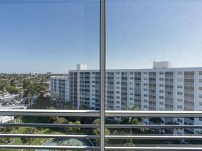 2731 NE 14th Street Cswy 1006, Pompano Beach FL 33062