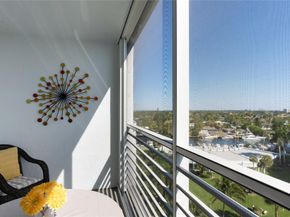 2731 NE 14th Street Cswy 1006, Pompano Beach FL 33062