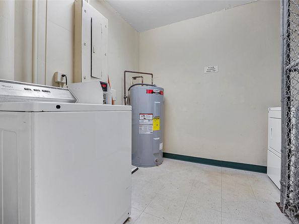 136 Lakeshore Dr 10, North Palm Beach FL 33408