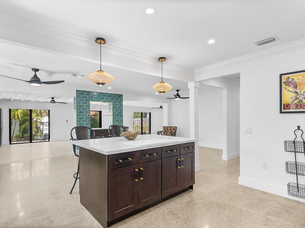 901 Guava Isle, Fort Lauderdale FL 33315