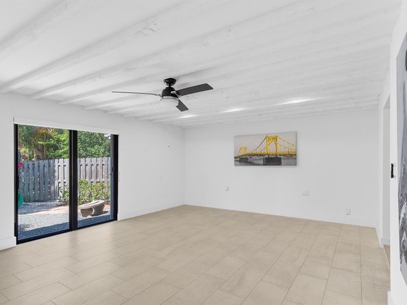 901 Guava Isle, Fort Lauderdale FL 33315