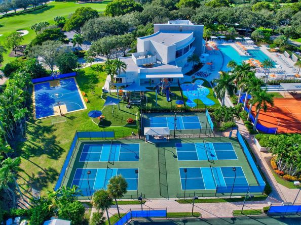 7370 Orangewood Lane 305, Boca Raton FL 33433