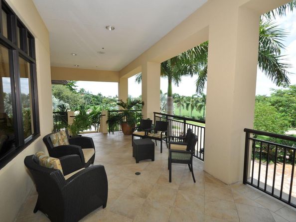 7370 Orangewood Lane 305, Boca Raton FL 33433