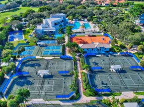 7370 Orangewood Lane 305, Boca Raton FL 33433