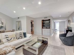 7370 Orangewood Lane 305, Boca Raton FL 33433