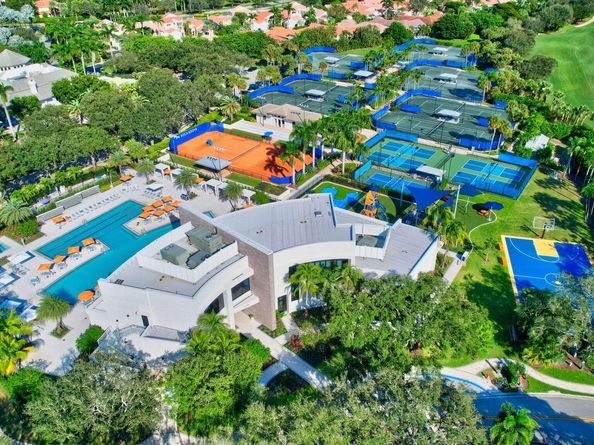 7370 Orangewood Lane 305, Boca Raton FL 33433