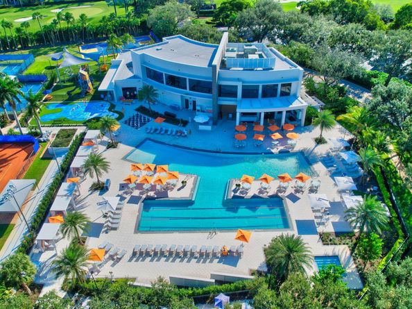 7370 Orangewood Lane 305, Boca Raton FL 33433