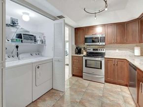 7370 Orangewood Lane 305, Boca Raton FL 33433