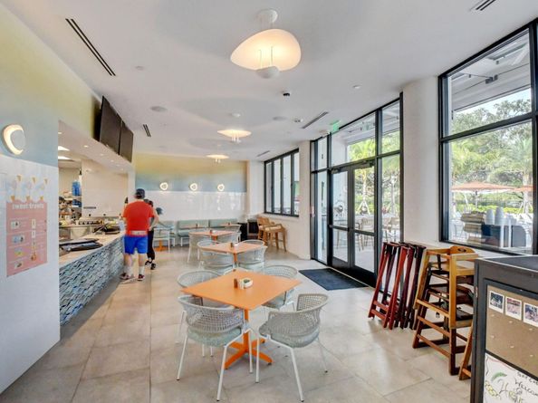 7370 Orangewood Lane 305, Boca Raton FL 33433