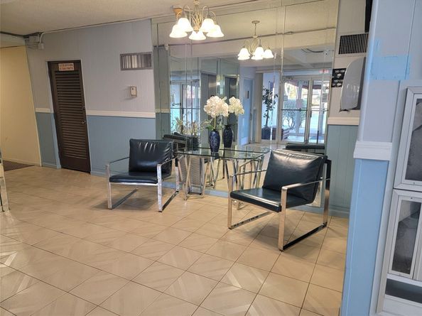 8220 SW 24th St 4215, North Lauderdale FL 33068