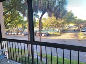8220 SW 24th St 4215, North Lauderdale FL 33068