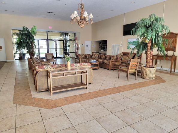 8220 SW 24th St 4215, North Lauderdale FL 33068