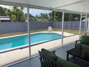 5813 NW 18th Ct, Margate FL 33063