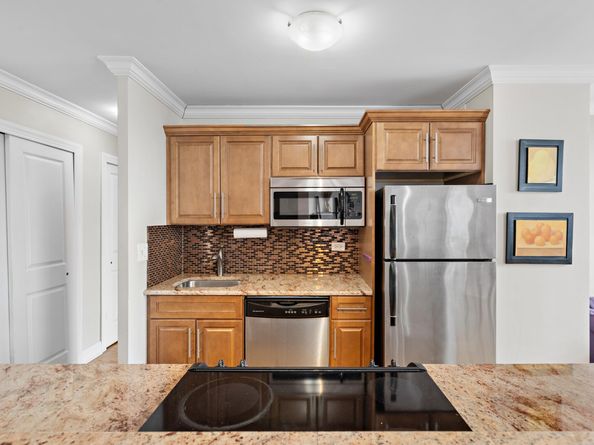 100 Manhattan Ave 407, Union City NJ 07087