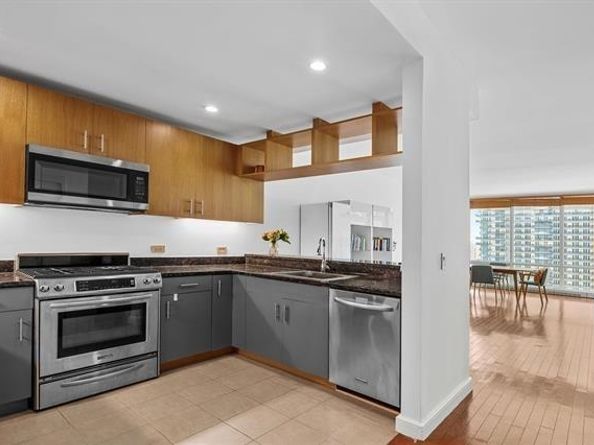 1 Shore Lane 1805, Jersey City NJ 07310