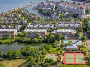 15 Enterprise Ct 211, Jersey City NJ 07305