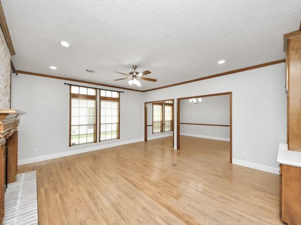 2118 Windmill Drive, Richmond TX 77406