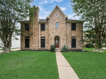 2118 Windmill Drive