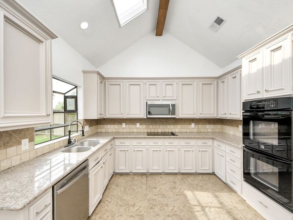 2118 Windmill Drive, Richmond TX 77406