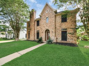 2118 Windmill Drive, Richmond TX 77406
