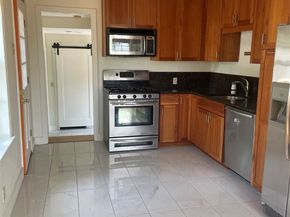 1100 Clayton Lane, Austin TX 78723