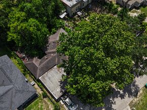 6706 Greenhurst Street, Houston TX 77091