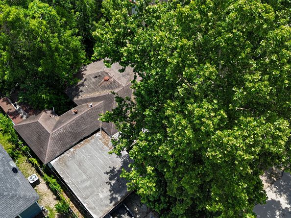 6706 Greenhurst Street, Houston TX 77091