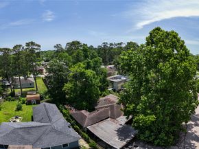 6706 Greenhurst Street, Houston TX 77091