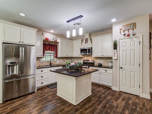 9107 Black Buck Lane, Conroe TX 77303