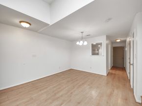 7836 Bateman Lane 7836, Houston TX 77088