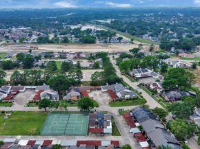 7836 Bateman Lane 7836, Houston TX 77088