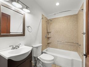 7009 Tuck Street, Houston TX 77020