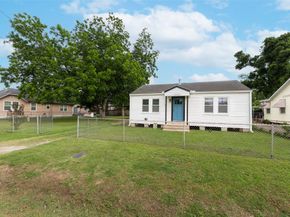 7009 Tuck Street, Houston TX 77020